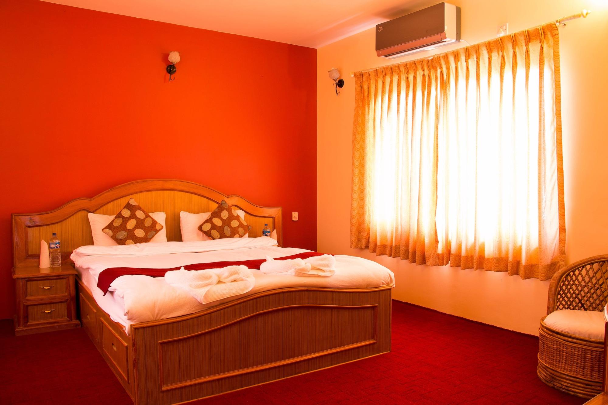 Hotel River Park Покхара Экстерьер фото